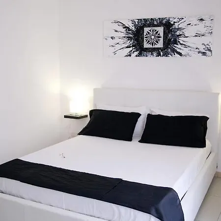 Sweet Dreams 2*